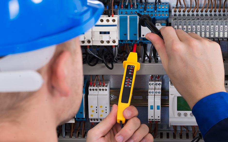 cherche électricien Beaumont-sur-Oise